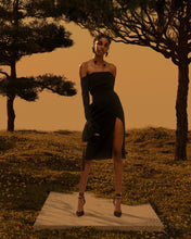 Load image into Gallery viewer, RETA | Off-Shoulder Midi Dress
